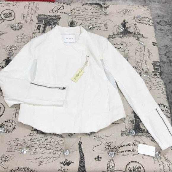 Blank NYC Mesh Detail Crepe Jacket - Picture 7 of 10